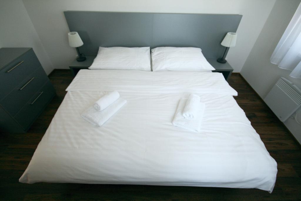Apartmany Apollon Resort Lednice Bagian luar foto