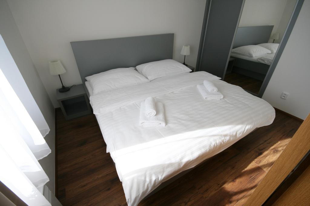Apartmany Apollon Resort Lednice Bagian luar foto